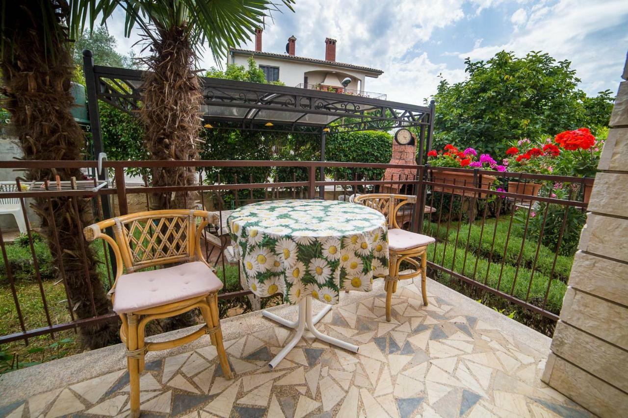 Apartments Marija Пореч Экстерьер фото