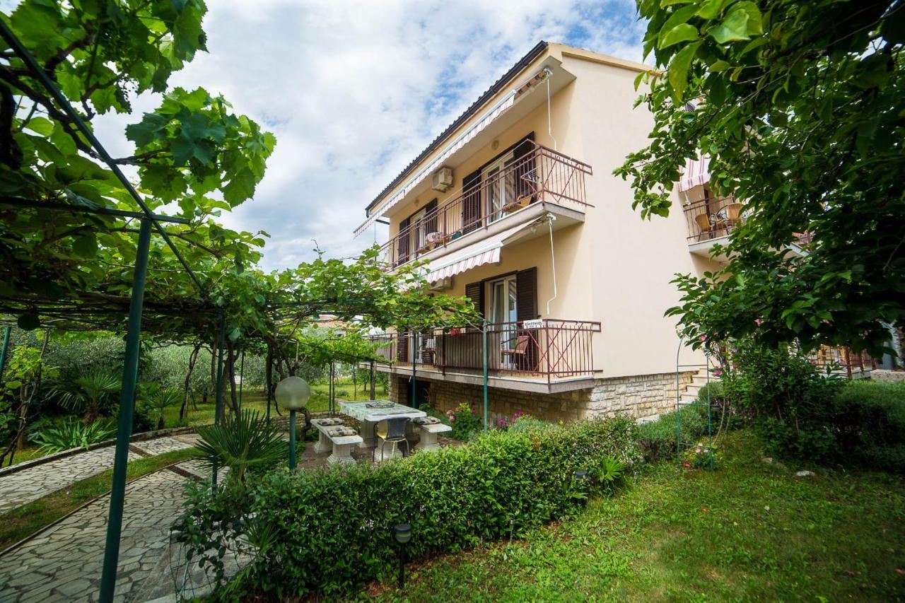 Apartments Marija Пореч Экстерьер фото